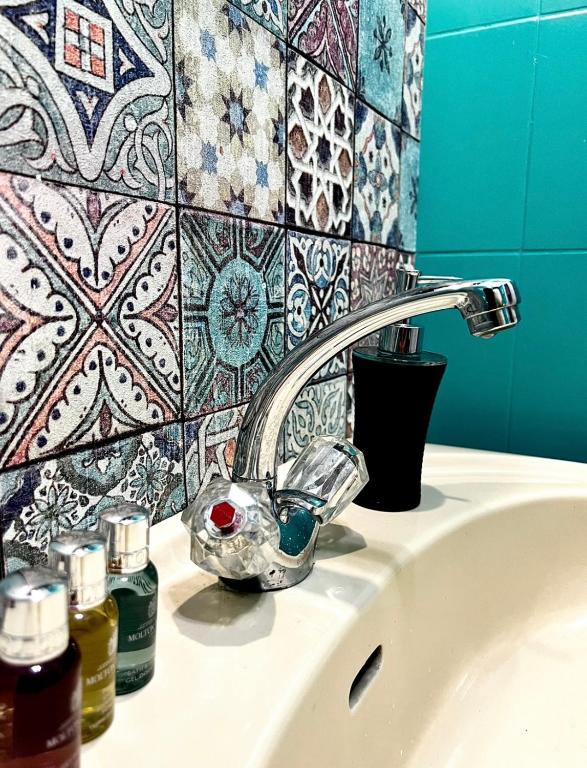 Villa Martino pool and lake view - Resim 20