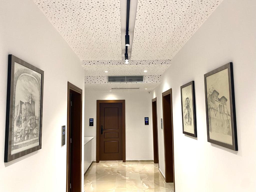Fotografie z fotogalerie ubytování Villa Qeli v destinaci Gjirokastër