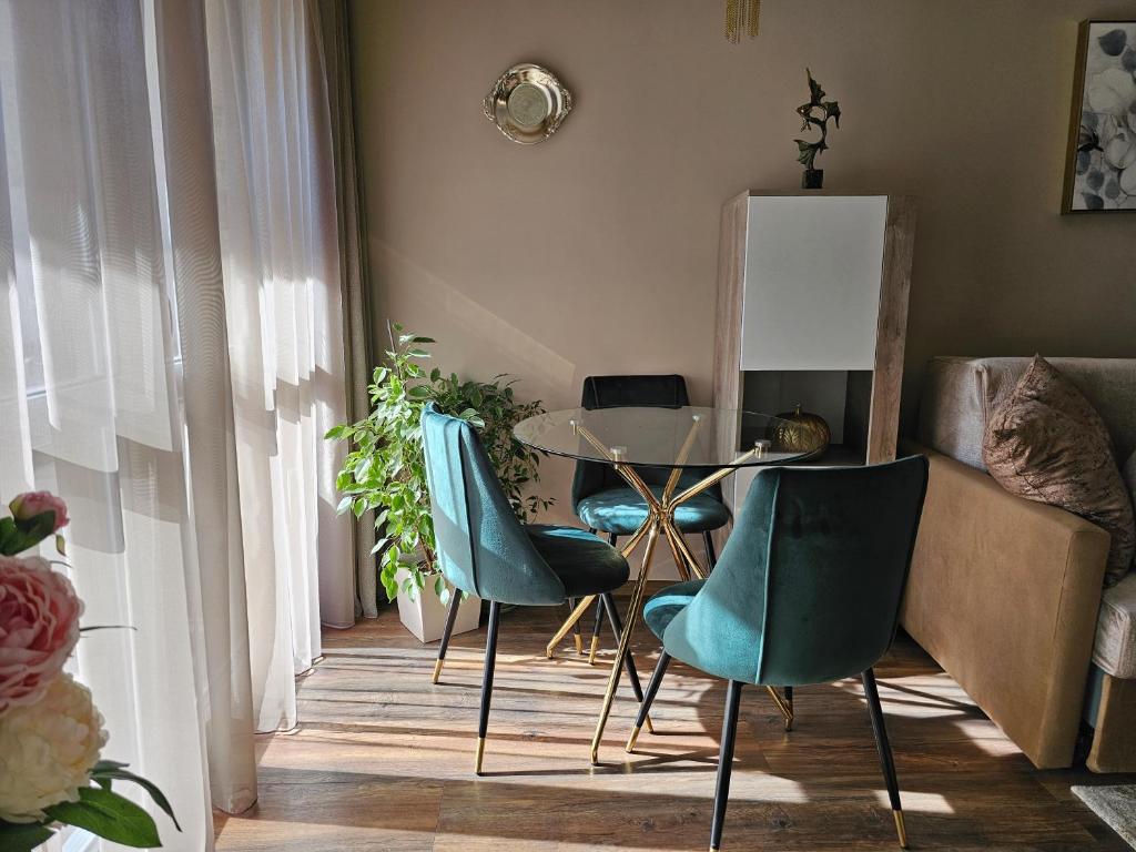 Posezení v ubytování Bright Inn - Holiday & Business Apartment