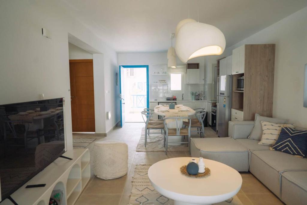 Mountain View Ras Al Hekma 3 BR Chalet