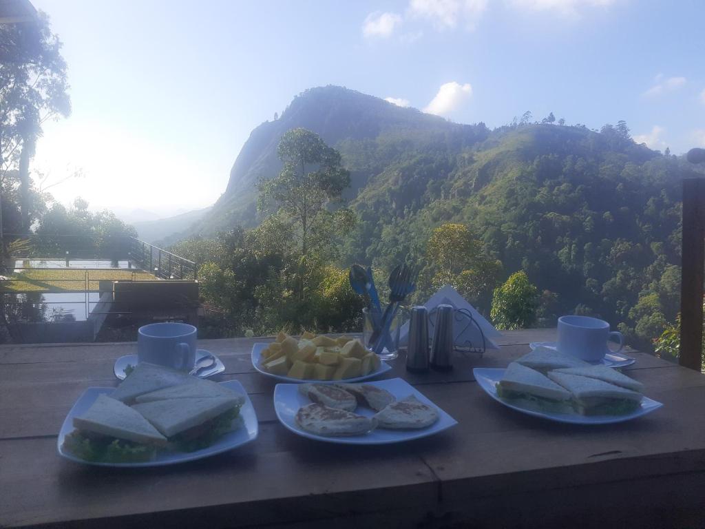 Nespecifikovaný výhled na hory nebo výhled na hory při pohledu z bed and breakfast
