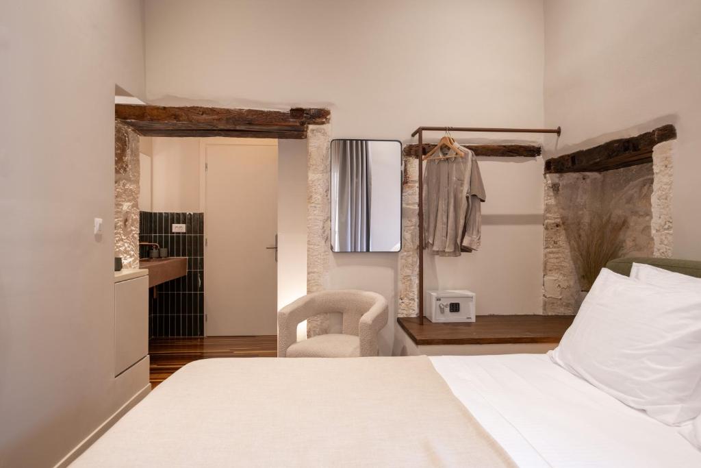 Qualia Slowlife Suites - 1