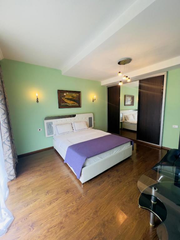 لابی و فضای عمومی Apartment Maisi - تصویر ۵