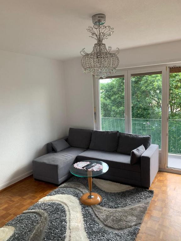 Appartement en face de la gare de St-Louis – photo 9