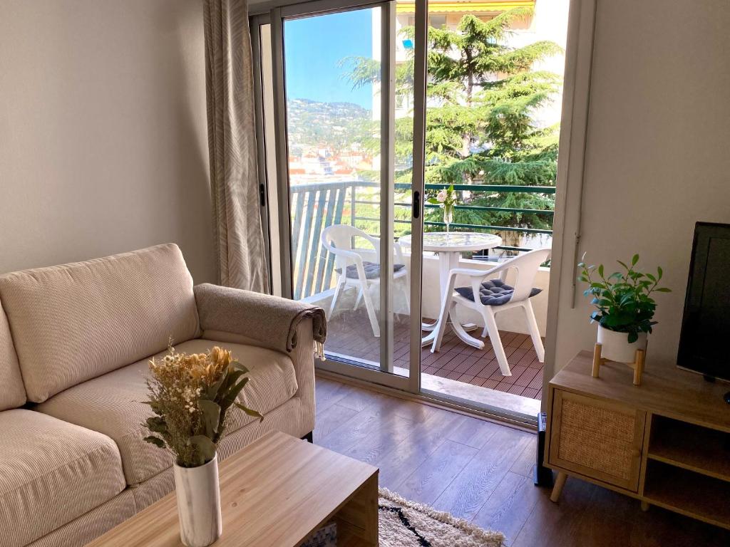 Photo de la galerie de l'établissement Appartement à 10min à pied Palais Festivals, à Cannes