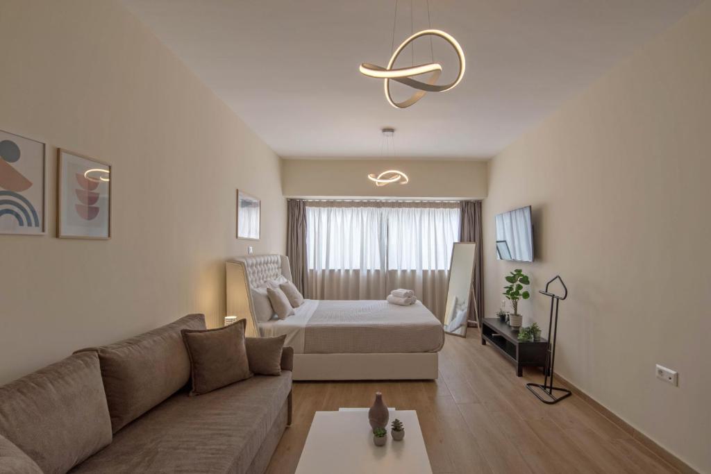 Amazing Apartments @ Aiolou Str. - Superior Studio