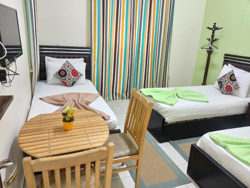 Golden Star Hostel客房内的一张或多张床位