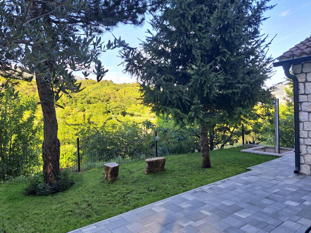 Zahrada ubytování Normabella Holiday Home