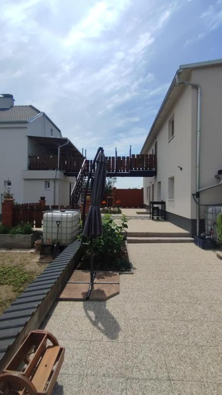 Budova, kde se apartmán nachází