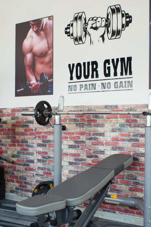 Fitness centrum a/nebo fitness zařízení v ubytování Le's Cham Hotel
