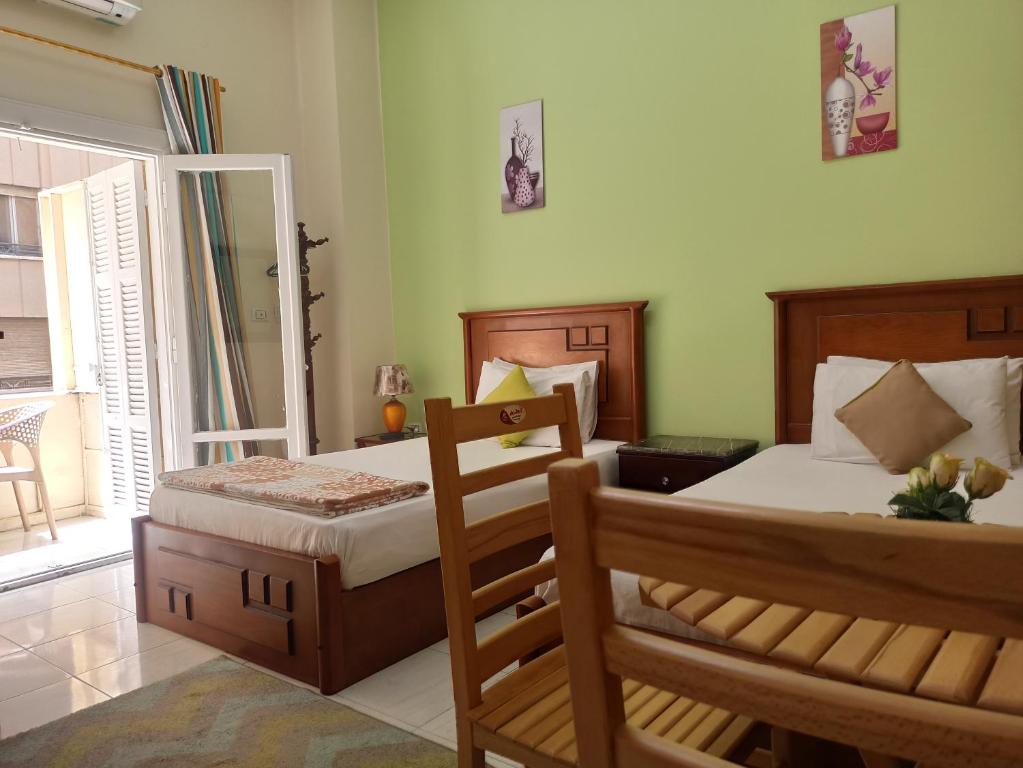 Golden Star Hostel客房内的一张或多张床位