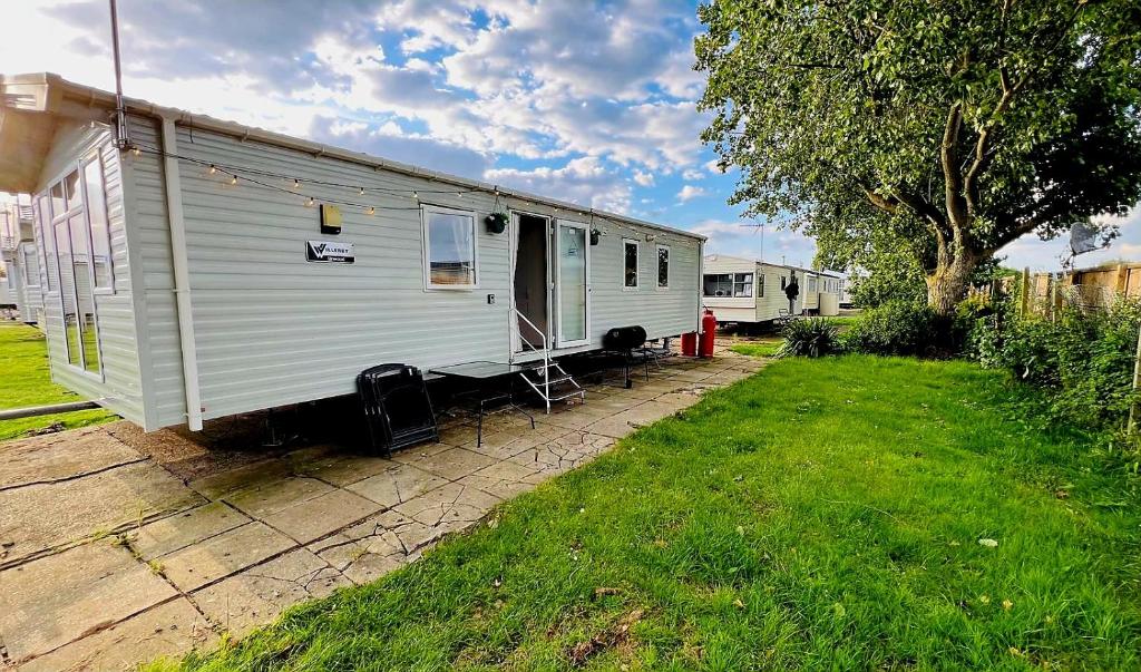 Pura Vida Caravan, Saint Osyth (updated prices 2024)