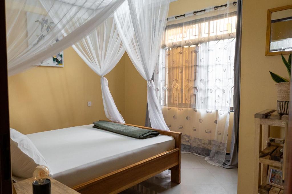 Tukutane Kilimanjaro - Homestay - 带共享浴室的双人间