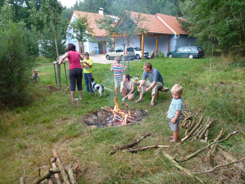 Hosté ubytování Penzion U hájovny u pískoven - Vlkov