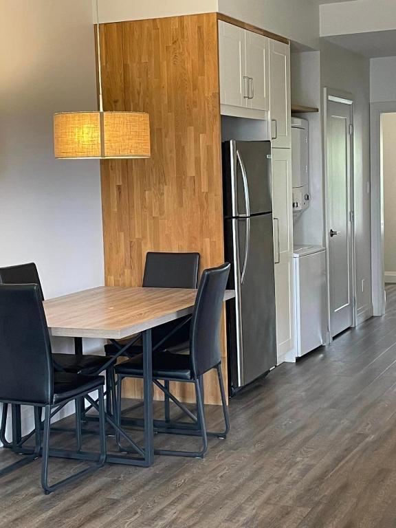 Modern apartment 1 Bed, Caraquet (updated prices 2024)