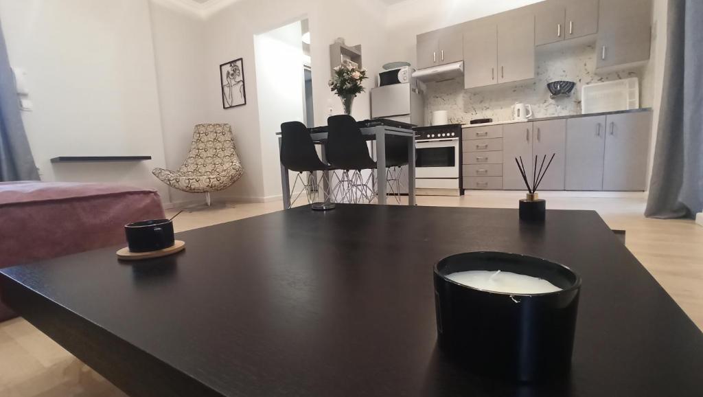 Spyros' apartment near Marina, Mitilene (precios actualizados 2024)