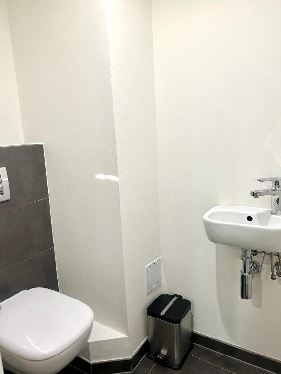 U Stare Pani - At the Old Lady Hotel - 17