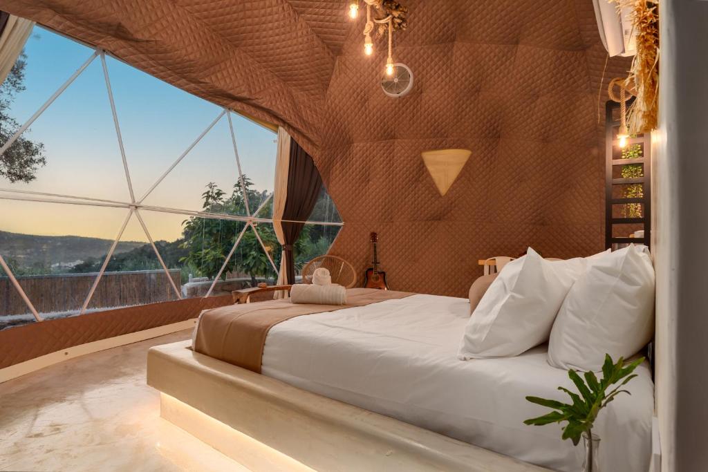 Postel nebo postele na pokoji v ubytování Gogna luxury domes
