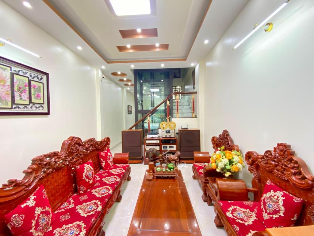 Posezení v ubytování Van Anh Hotel - Restaurant