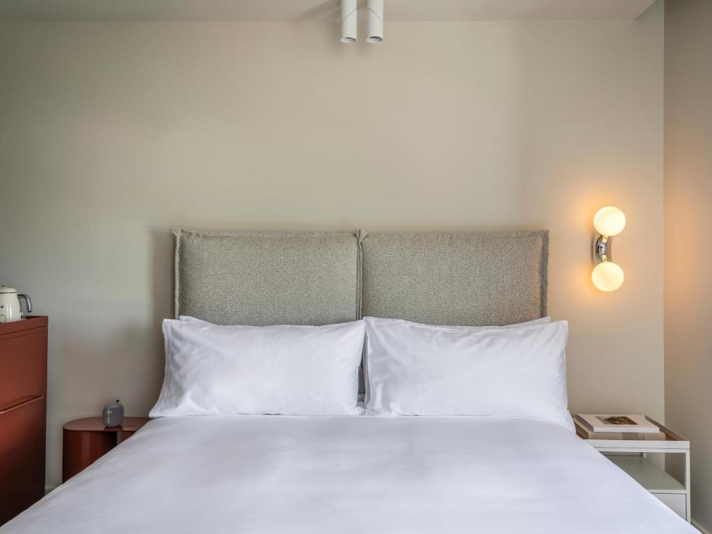 The StandardX, Melbourne - Resim 27