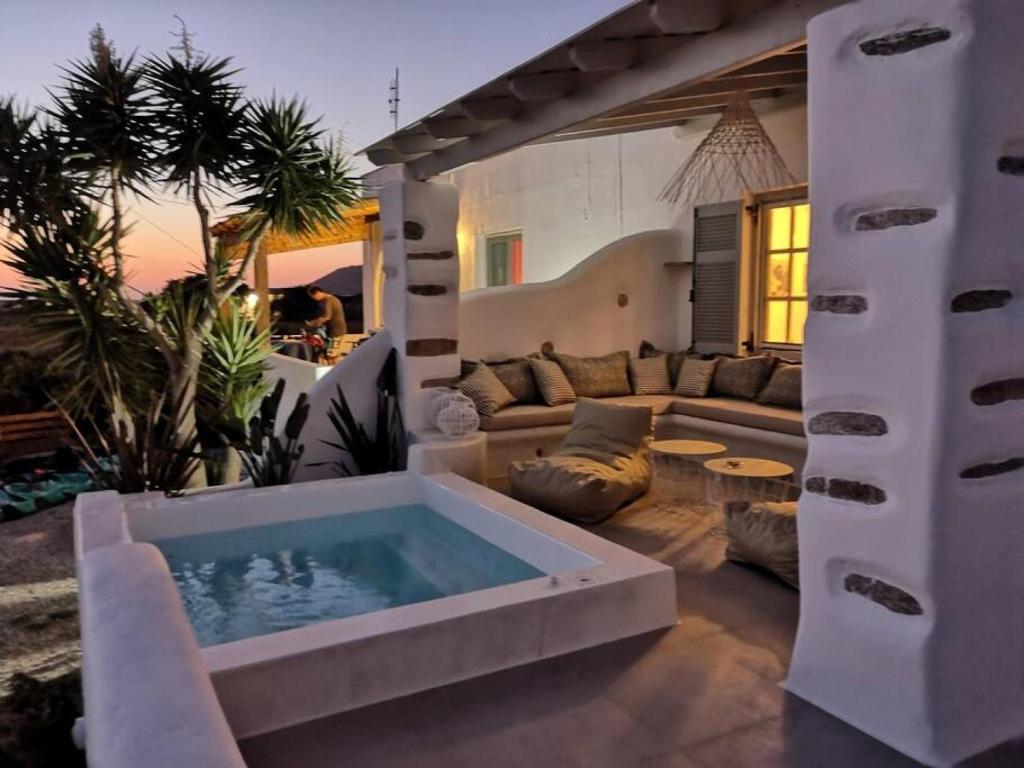 Posedenie v ubytovaní Naxos Kastraki Boutique House With MVigla Seaview
