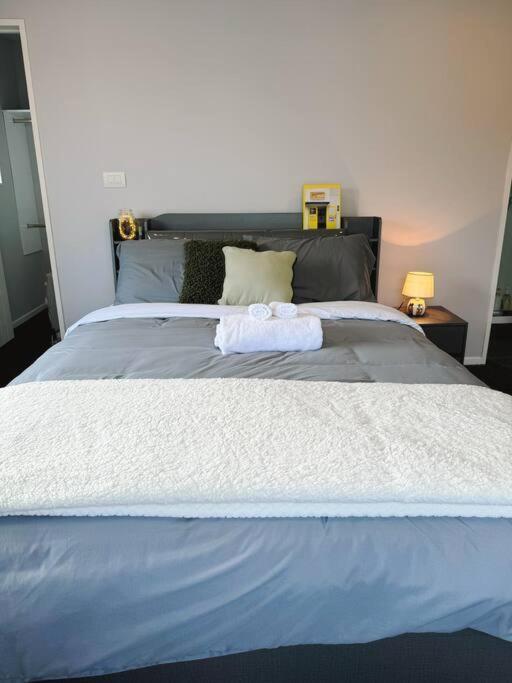 Hillsborough Spacious 3BR with Ensuite -12mins frm Airport - Resim 20