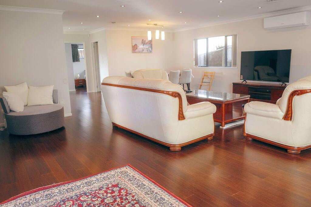 Hillsborough Spacious 3BR with Ensuite -12mins frm Airport - Resim 30