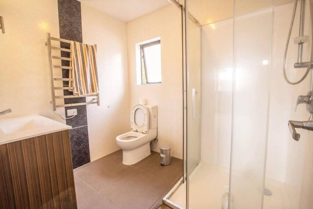 Hillsborough Spacious 3BR with Ensuite -12mins frm Airport - Resim 8