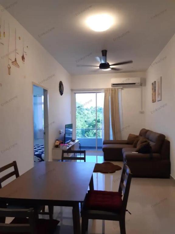 Posezení v ubytování Erin's Homestay