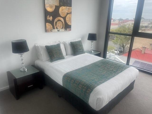 RNR on Franklin - Resim 9