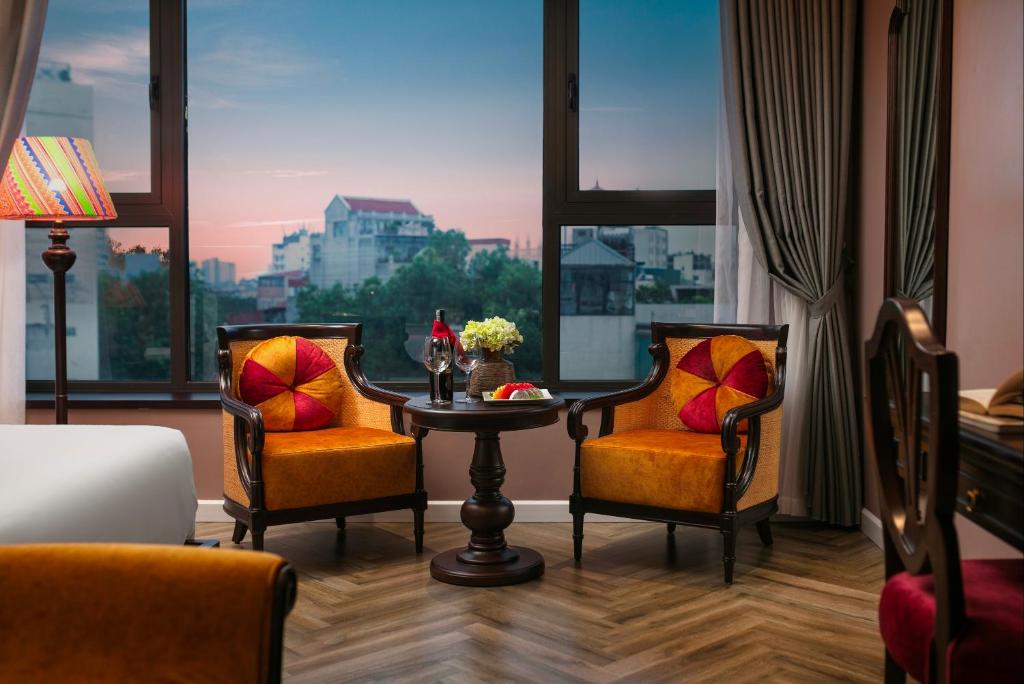 Suite Premier Nhìn Ra Thành Phố