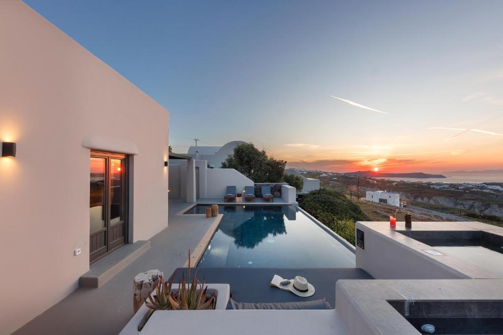 North Santorini - A Luxury Spa Hotel - 15