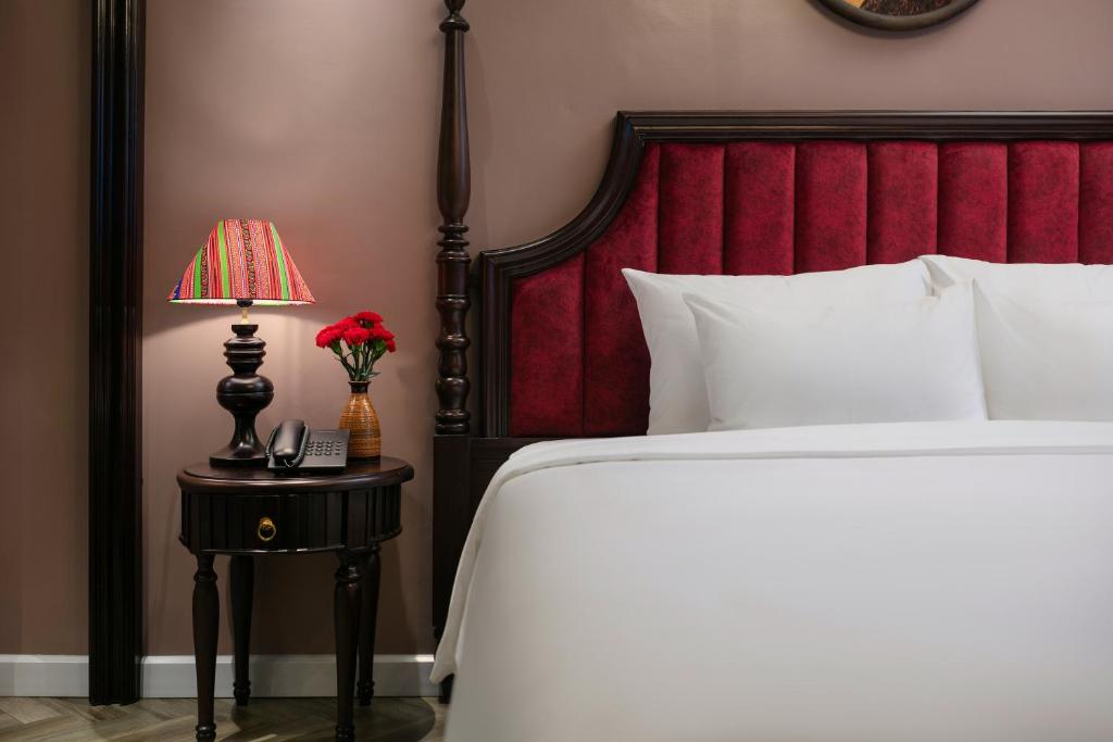 Suite Premier Nhìn Ra Thành Phố