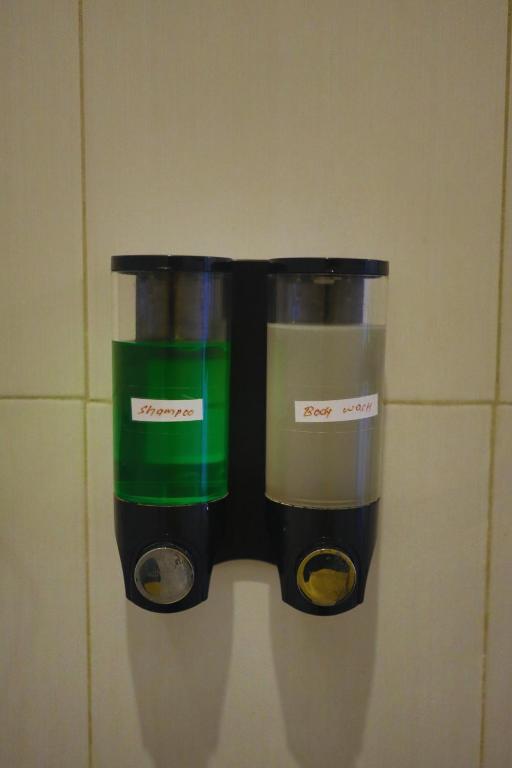 Sebuluh Sunset Hill - 18