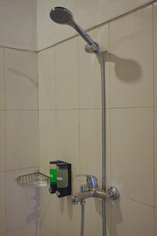 Sebuluh Sunset Hill - 17