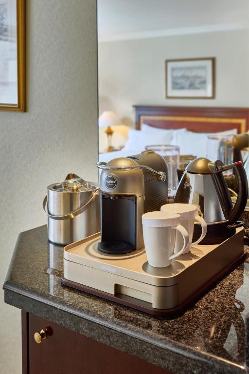 
King Guest Room with Two King Beds
