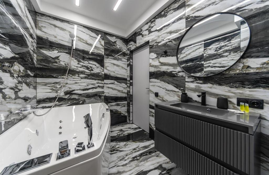 Luxury apartments GREAT фото 3