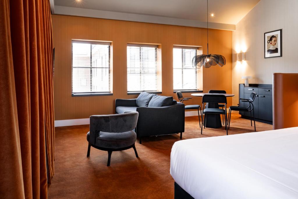 Van der Valk TheaterHotel De Oranjerie - Suite With Sauna