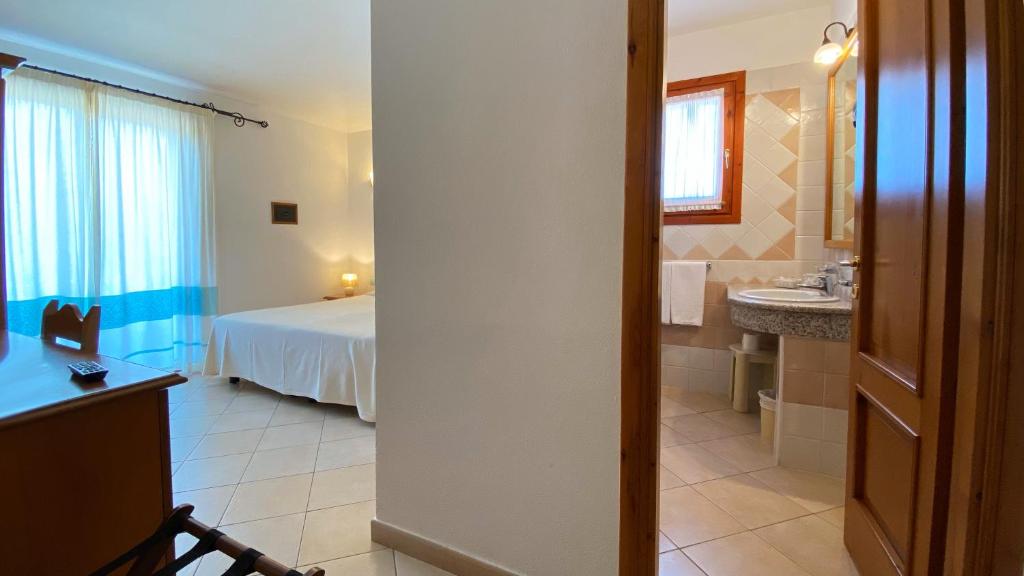 Le Anfore Hotel - 14