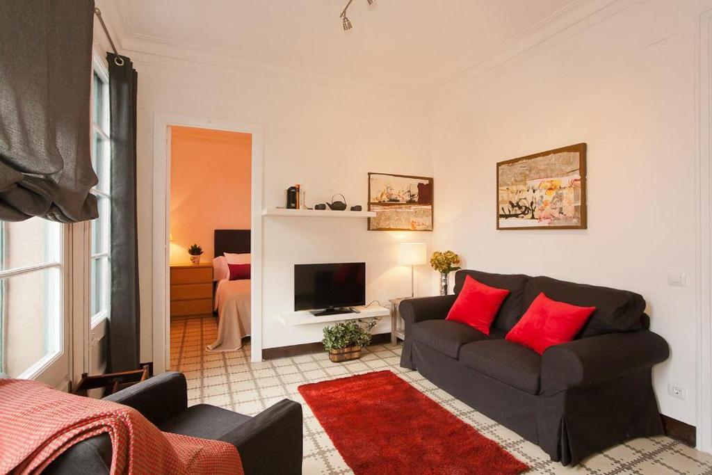 Modern Apartment by Sagrada Familia - Avinguda Gaudí