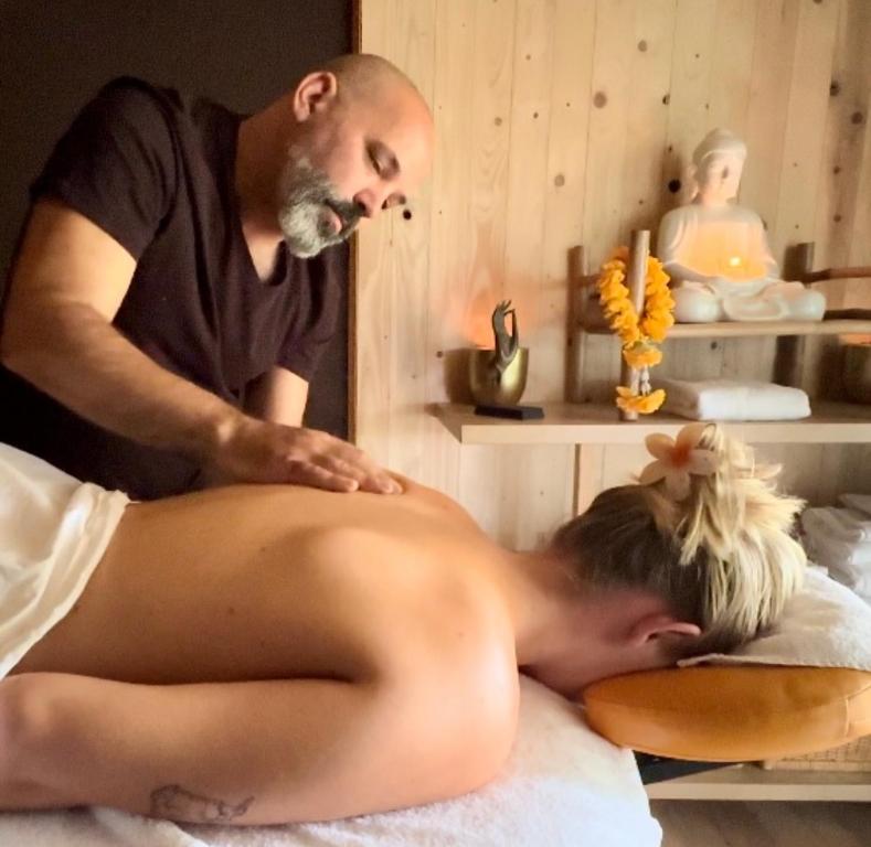 Buddhas Bed & Wellness - Retreat - FEEL GOOD FOOD - B&B- mit viel Herz für Körper Geist & Seele - Habitación De La Reina