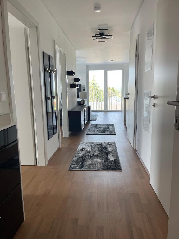 Luxusapartment mit 40 qm Terrasse, E-Parkplatz und Parkplatz - 3