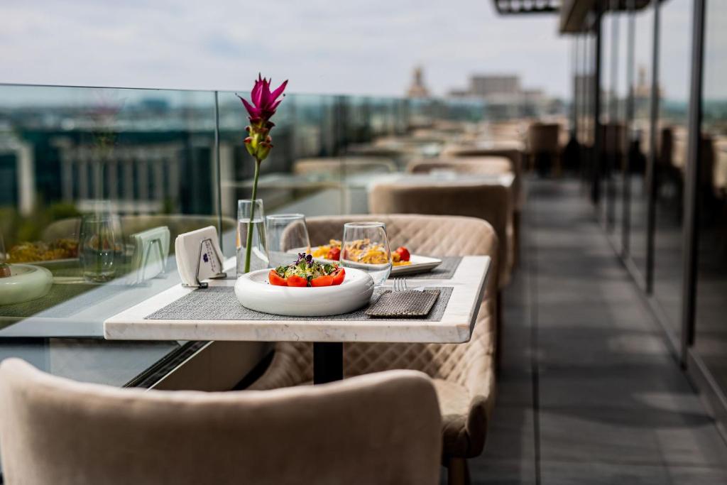 Union Plaza Hotel - Resim 2