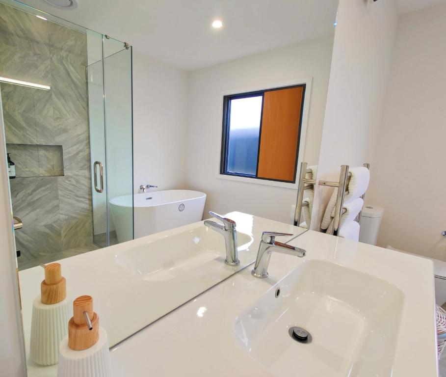 Better than Home - NEW Lake View - Resim 8