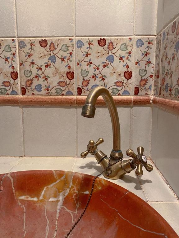 Casa Lares - Double Room With Private Bathroom