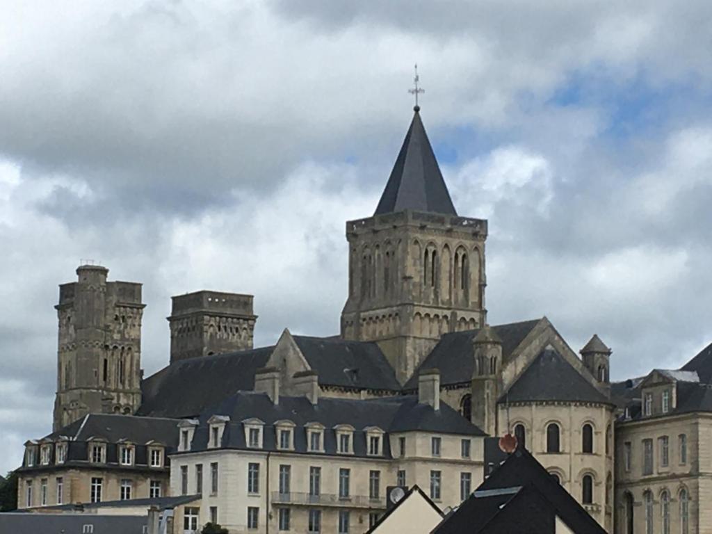 Fotografie z fotogalerie ubytování La chambre de Mathilde v Caen