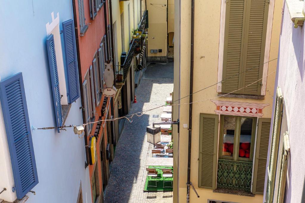 Pardo Apartments by Quokka 360 - Locarno old town - Resim 43