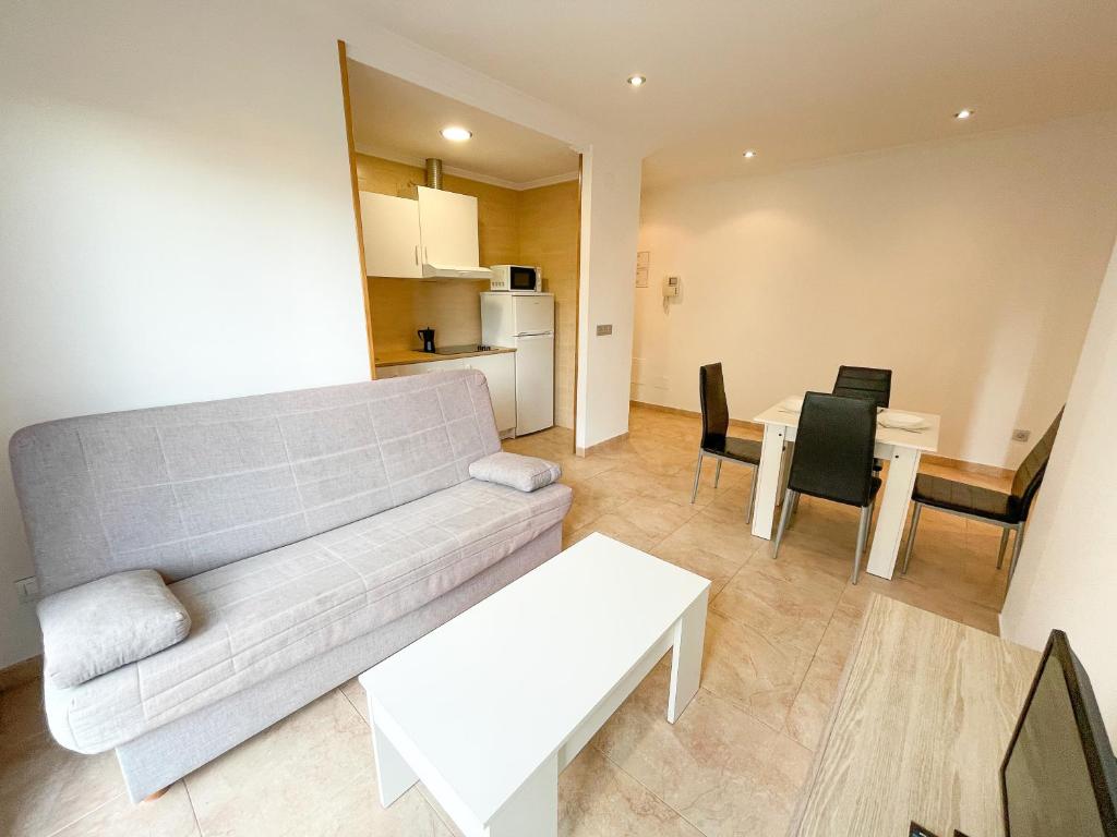 Køkken eller tekøkken på Apartamentos Revolta Sanxenxo 3000