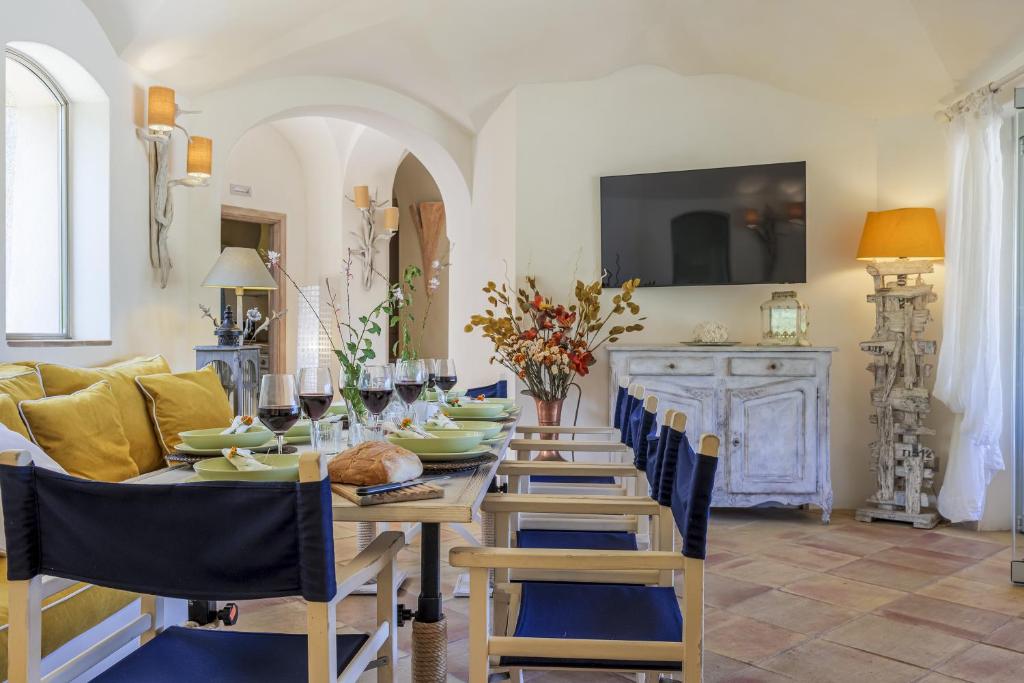 A seating area at VILLA PADULELLA 8&2, Emma Villas