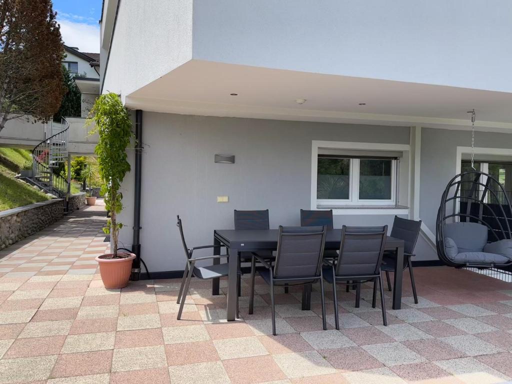 Patio nebo venkovní prostory v ubytování Ferienhaus Freizeit